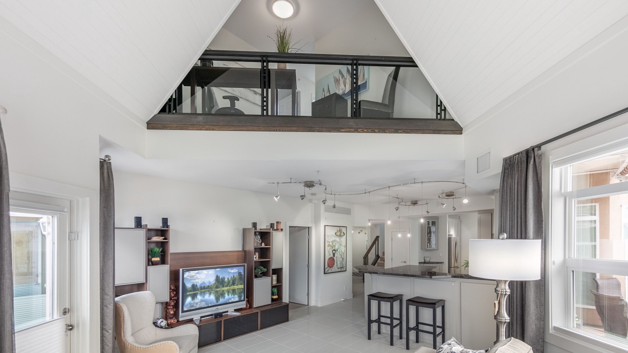 Photo of Livingroom in North End