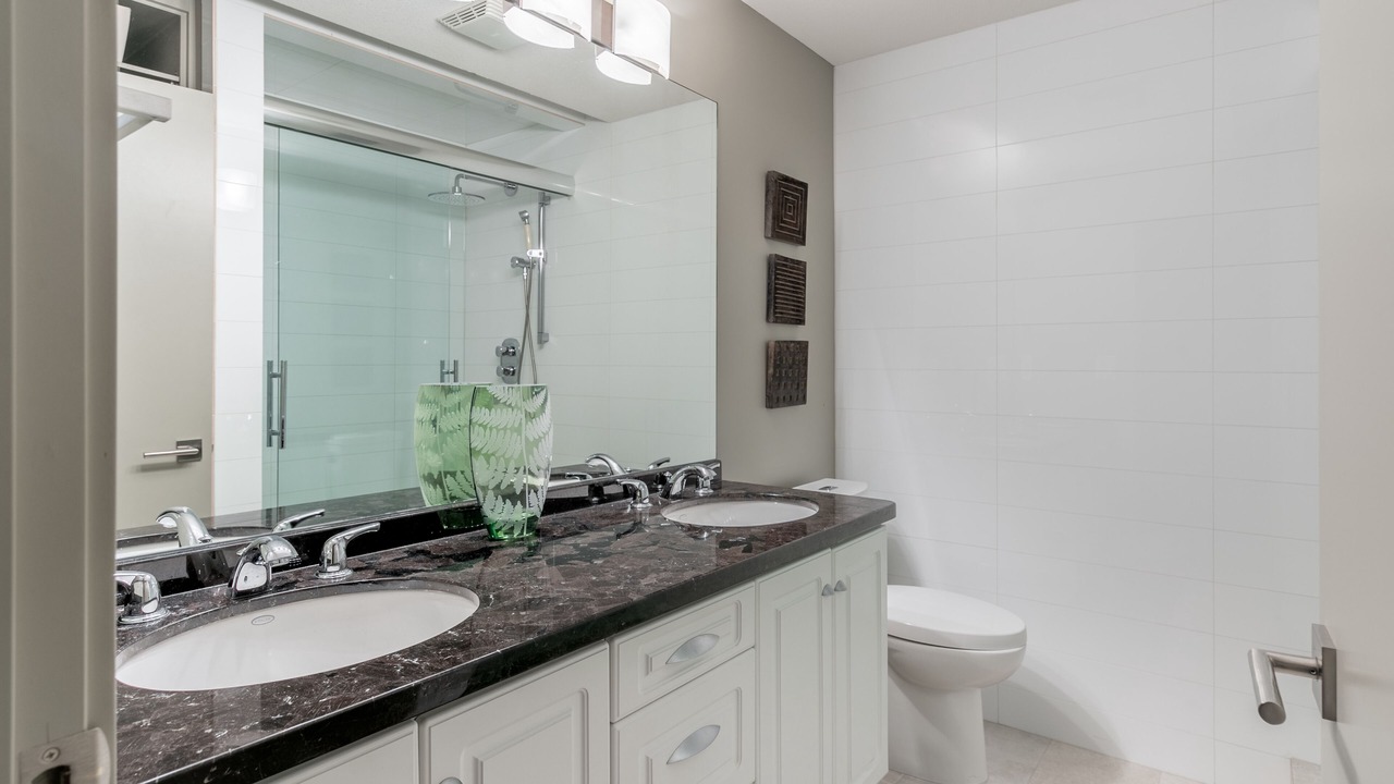 Photo of Bathroom in North End