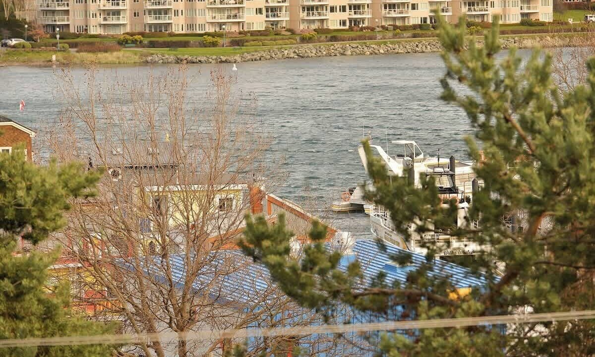 Photo of Patio Balcony in James Bay