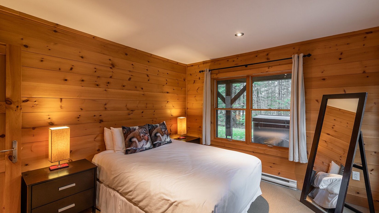 Photo of Bedroom in Lac Superieur Village