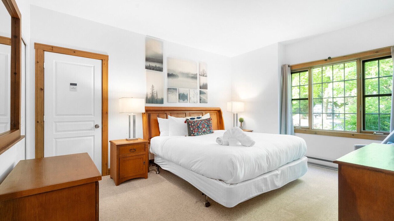 Photo of Bedroom in Mont-Tremblant