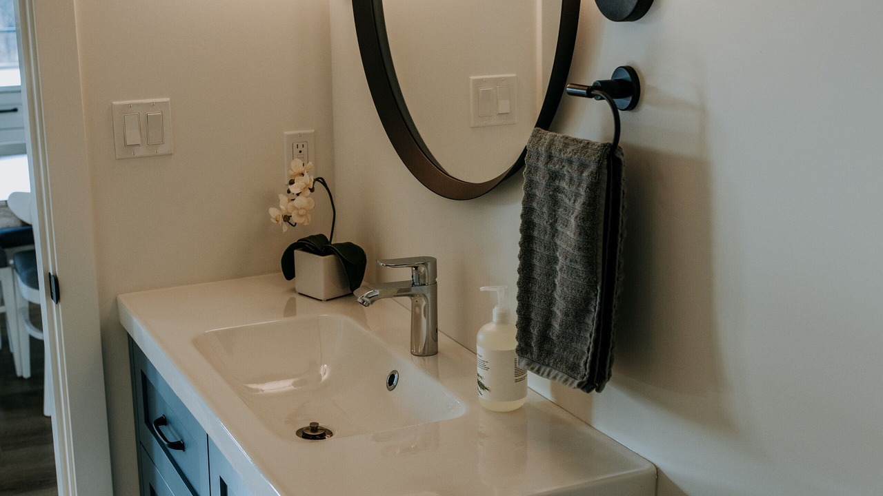 Photo of Bathroom in North Cowichan
