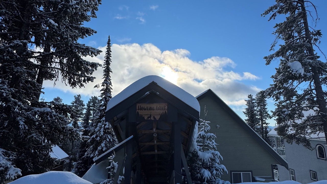 Photo of Outdoor in Snow Pine Estates