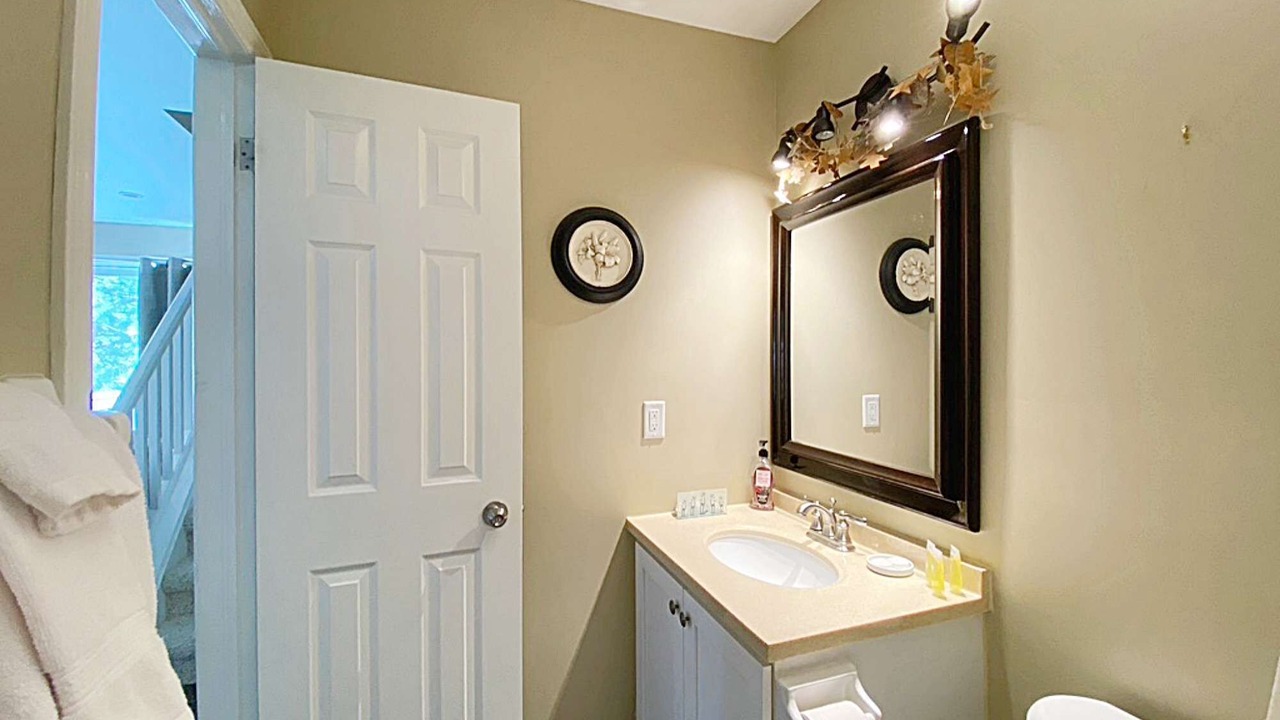 Photo of Bathroom in Craigleith