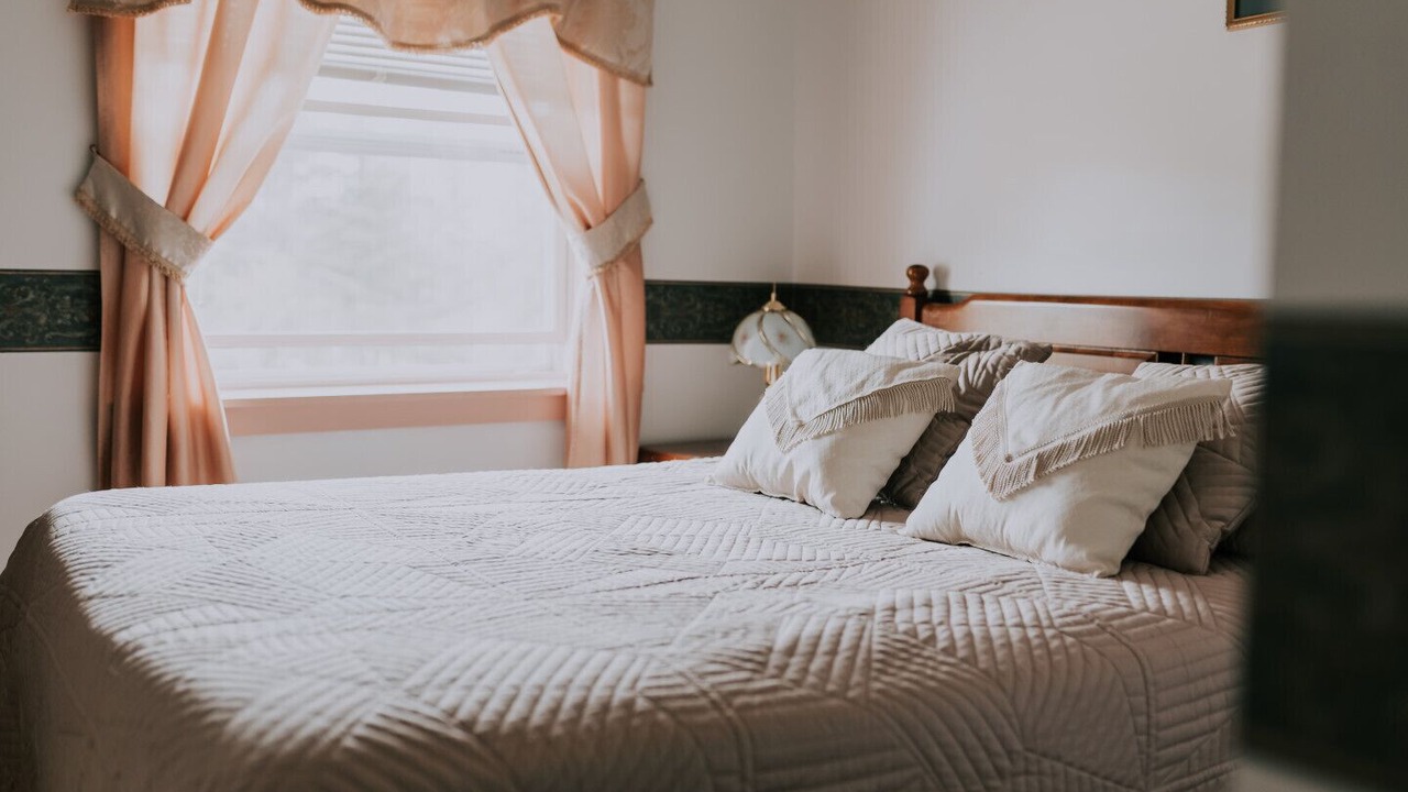 Photo of Bedroom in Hubbards
