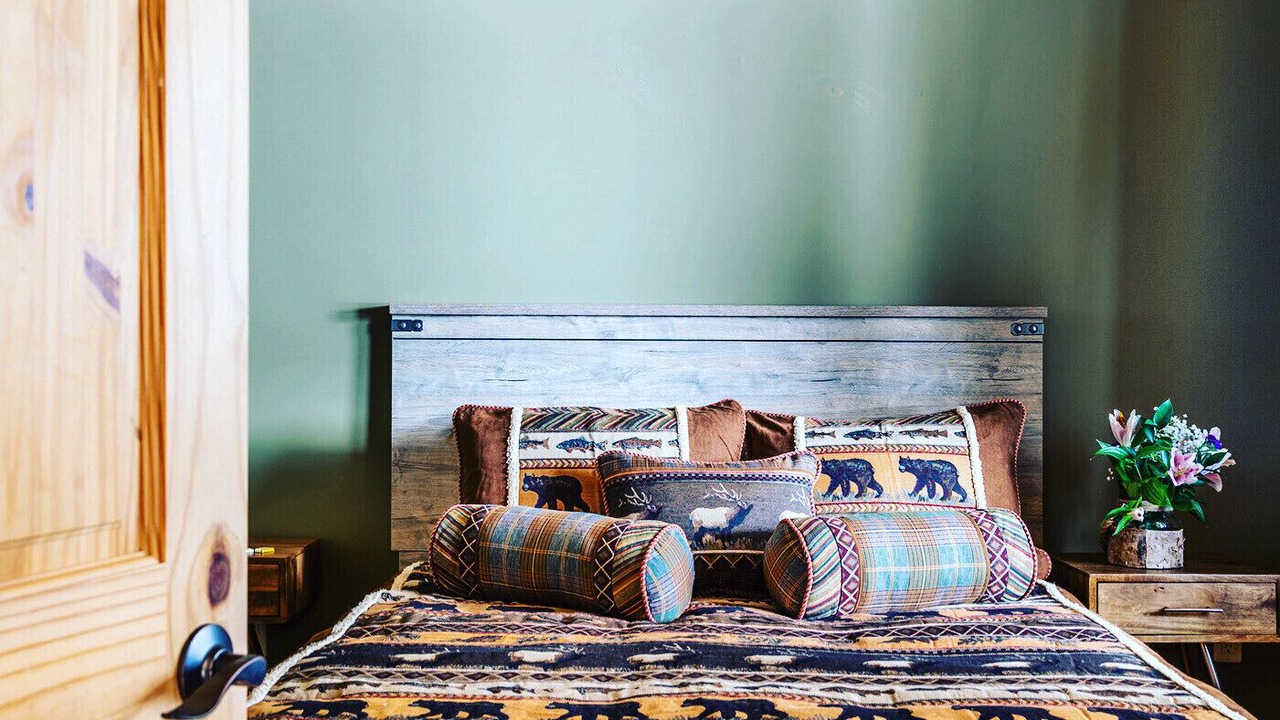 Photo of Bedroom in Perry