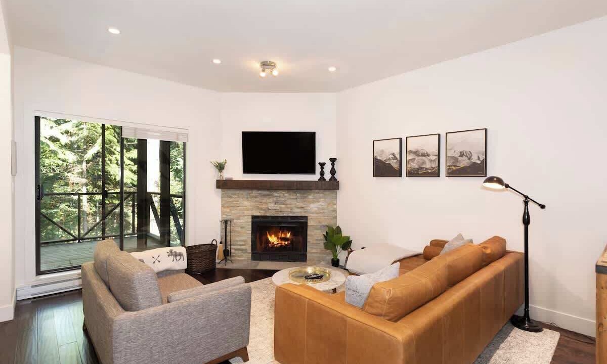 Photo of Livingroom in Upper Village