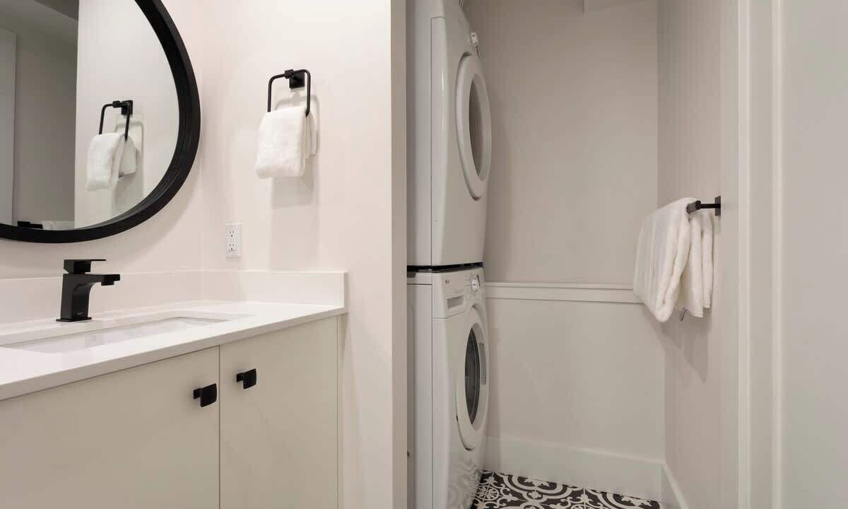 Photo of Bathroom in Upper Village