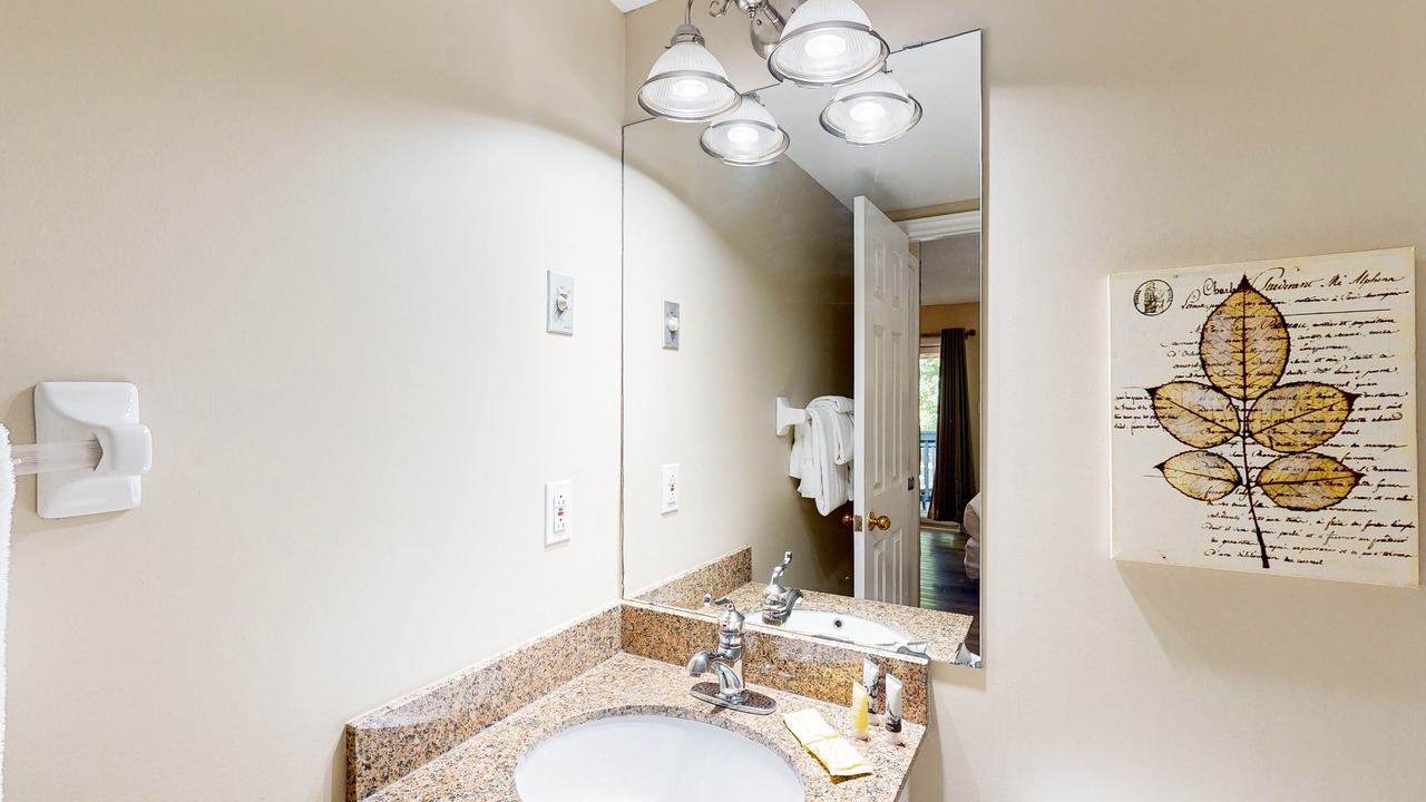 Photo of Bathroom in Craigleith
