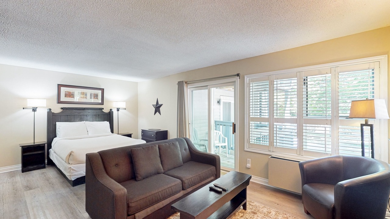 Photo of Bedroom in Craigleith