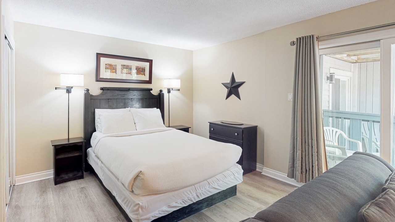 Photo of Bedroom in Craigleith