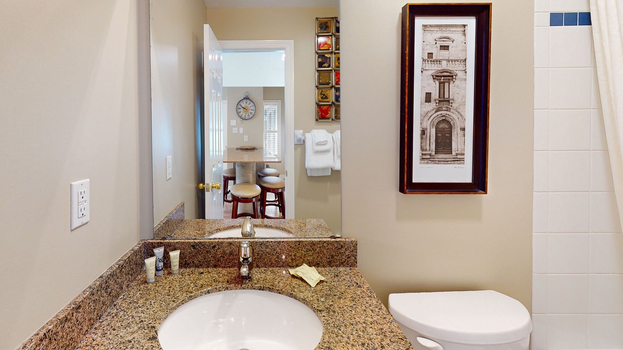 Photo of Bathroom in Craigleith