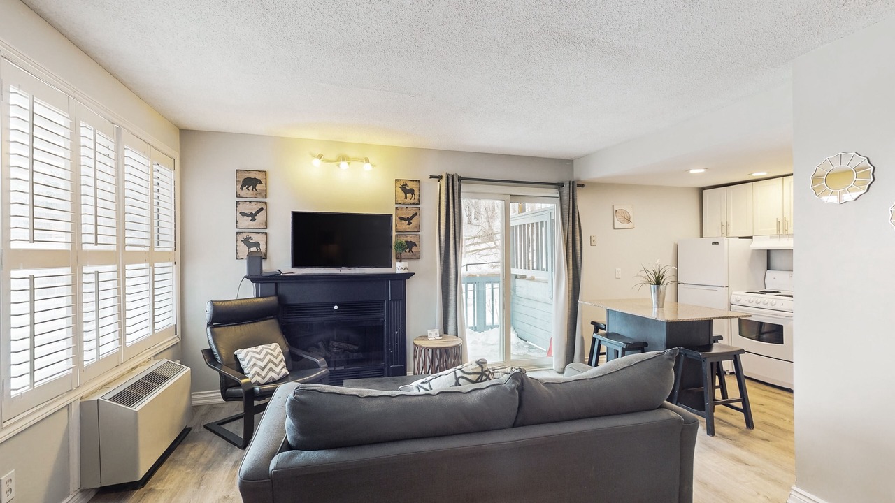 Photo of Livingroom in Craigleith