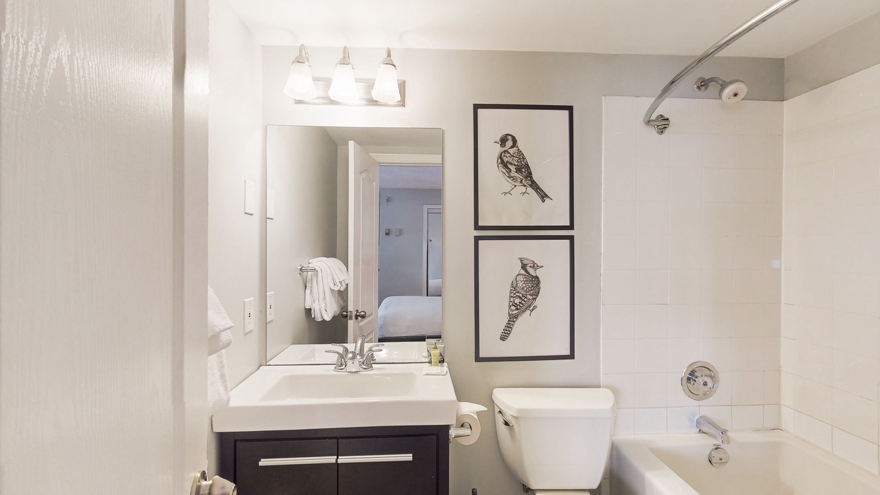 Photo of Bathroom in Craigleith