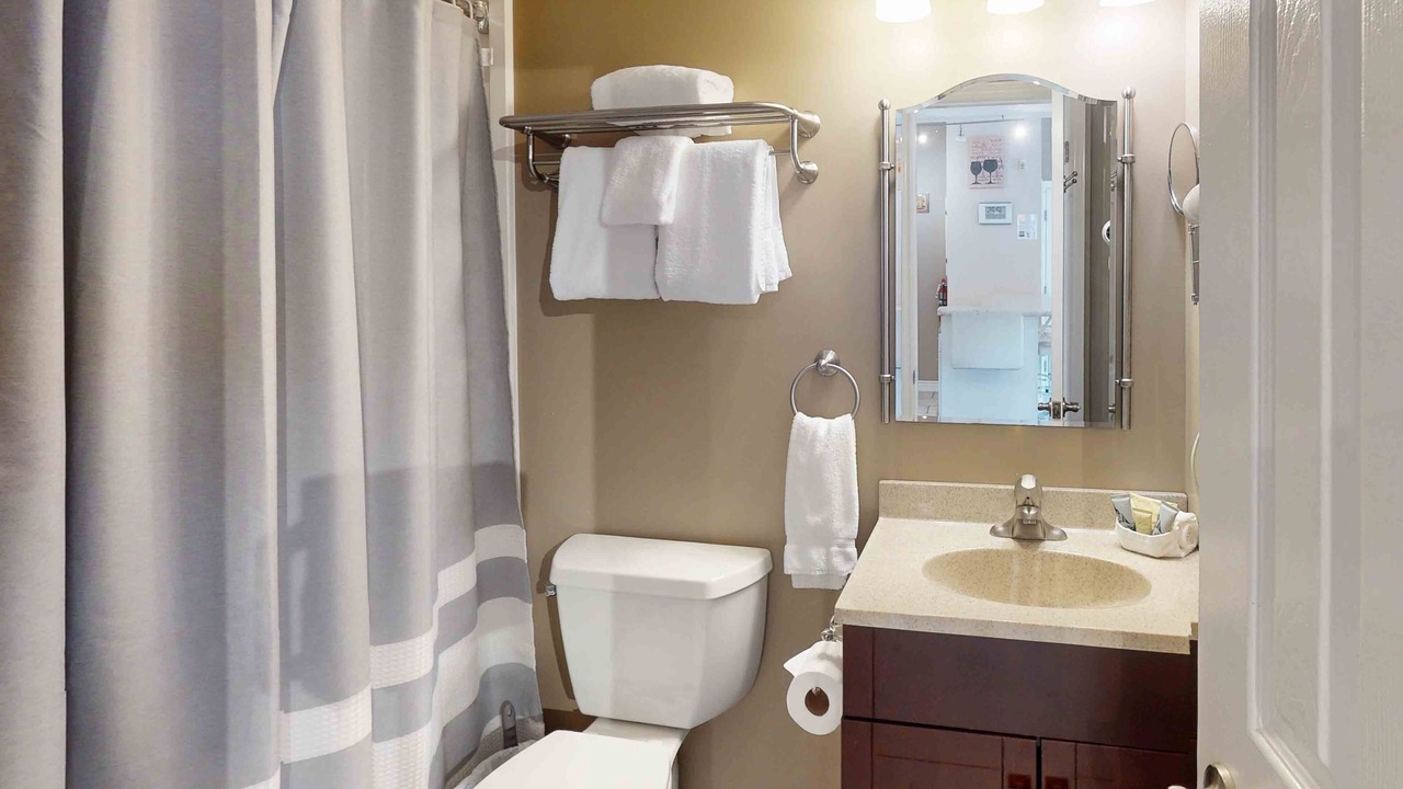 Photo of Bathroom in Craigleith