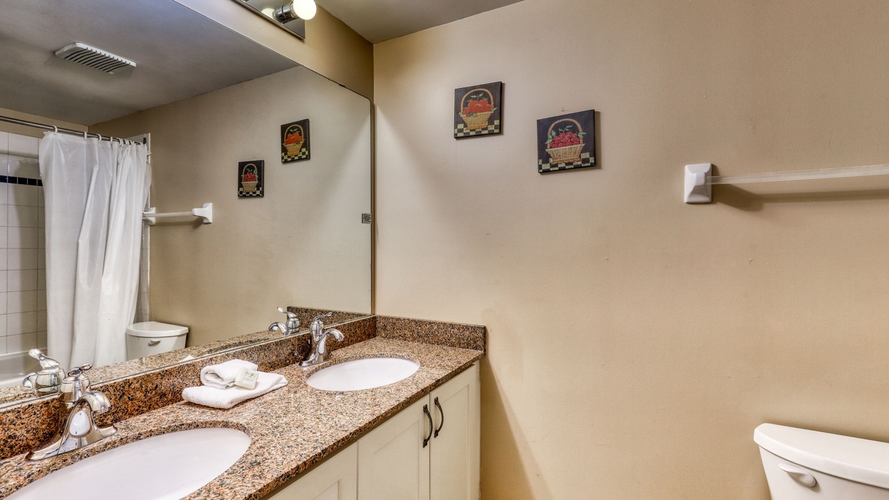 Photo of Bathroom in Craigleith
