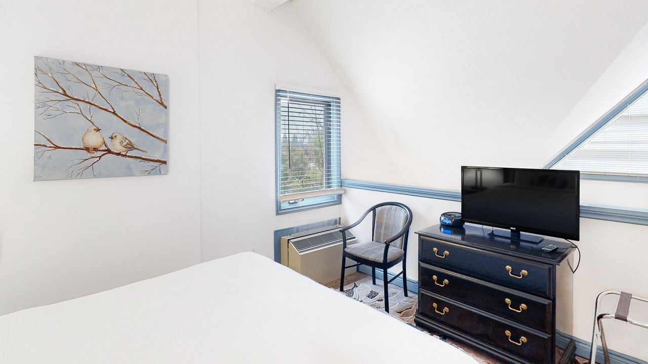 Photo of Bedroom in Craigleith