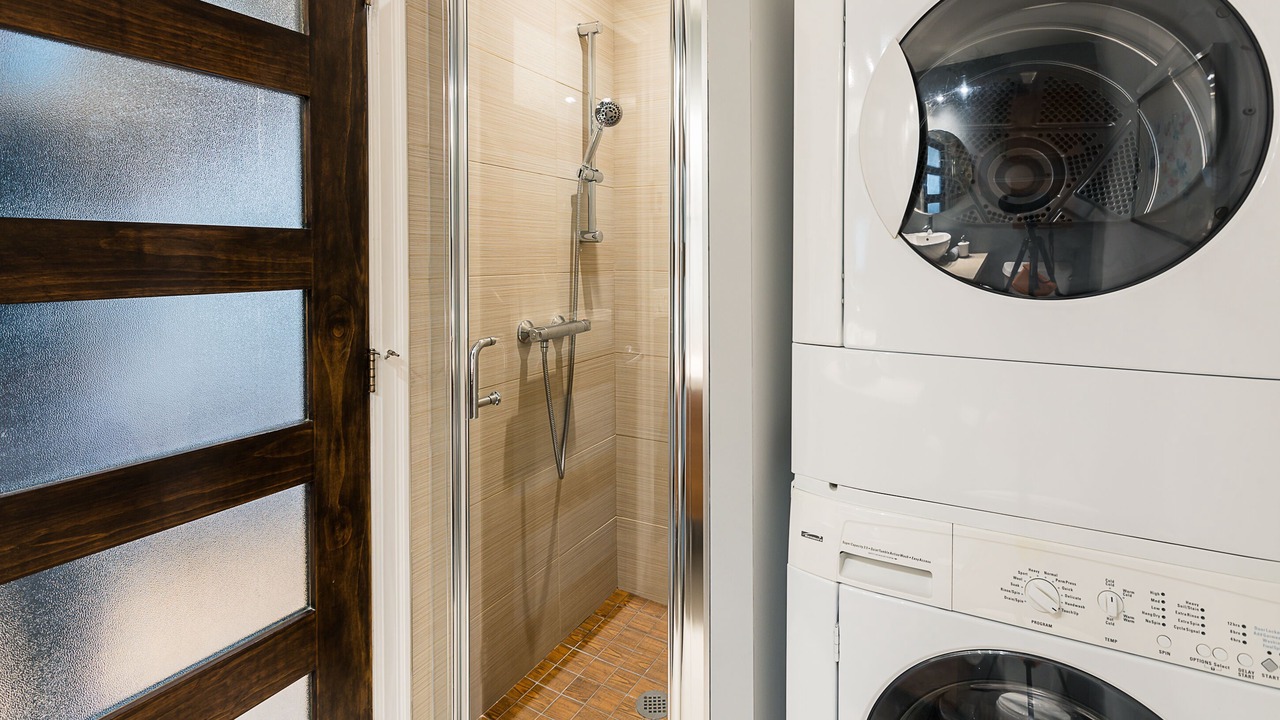 Photo of Bathroom in Vieux-Quebec-Cap-Blanc-colline Parlementaire