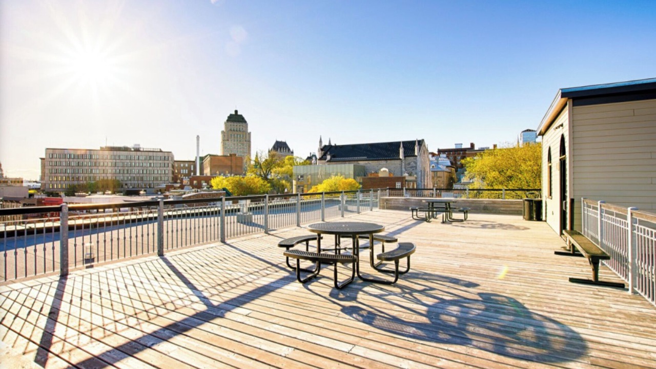 Photo of Outdoor in Vieux-Quebec-Cap-Blanc-colline Parlementaire