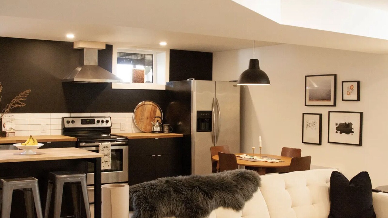 Photo of Livingroom in South Lethbridge