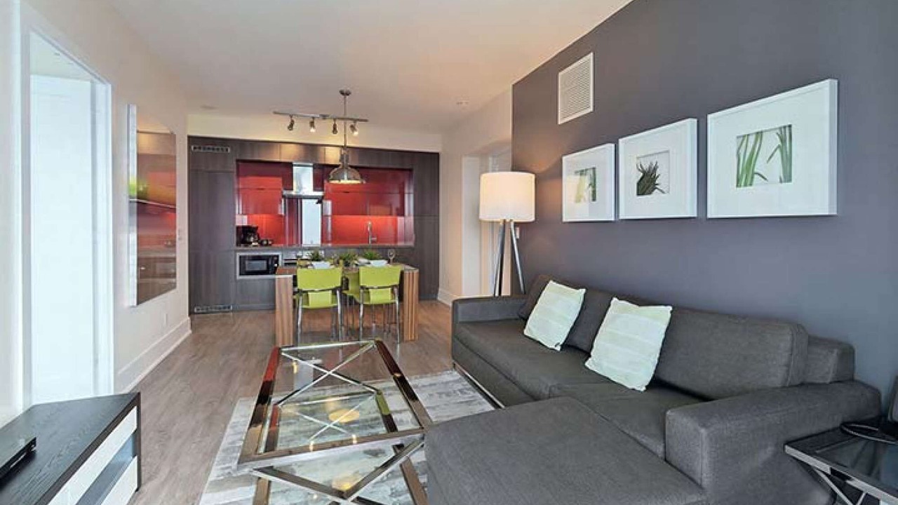 Photo of Livingroom in Toronto Entertainment District