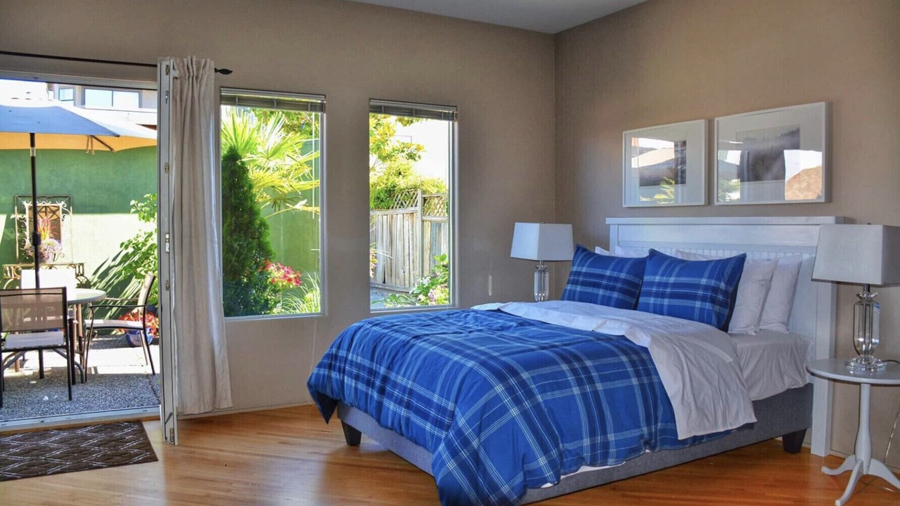 Photo of Bedroom in White Rock