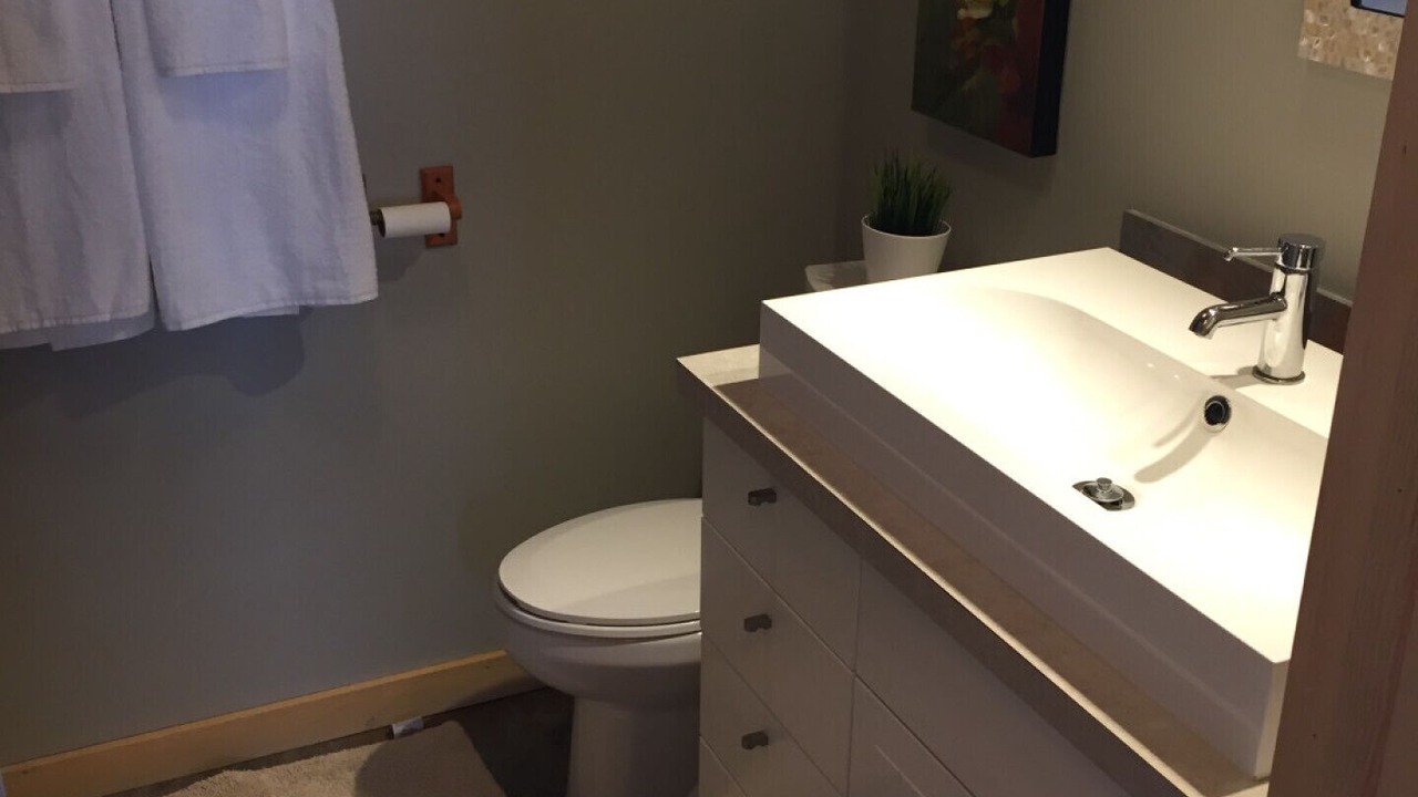 Photo of Bathroom in Beaver Mines