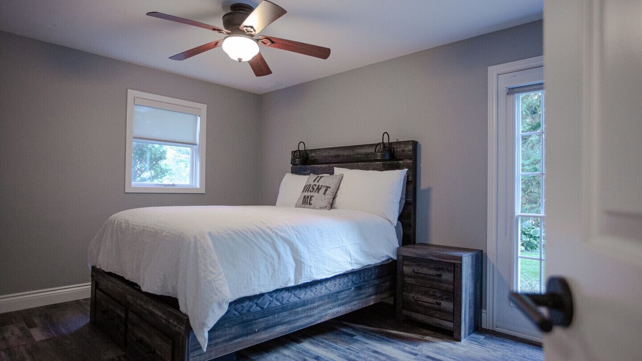 Photo of Bedroom in Louth