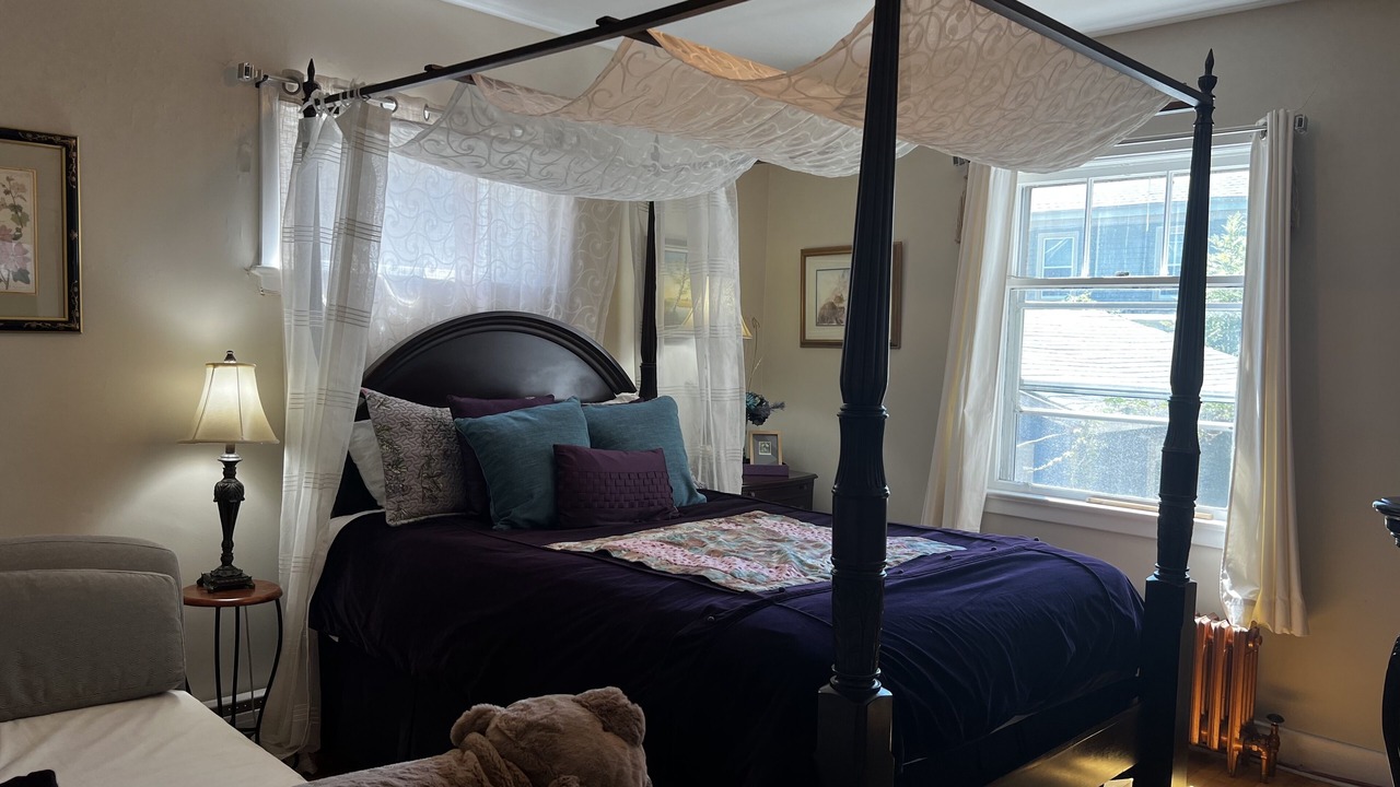 Photo of Bedroom in North End