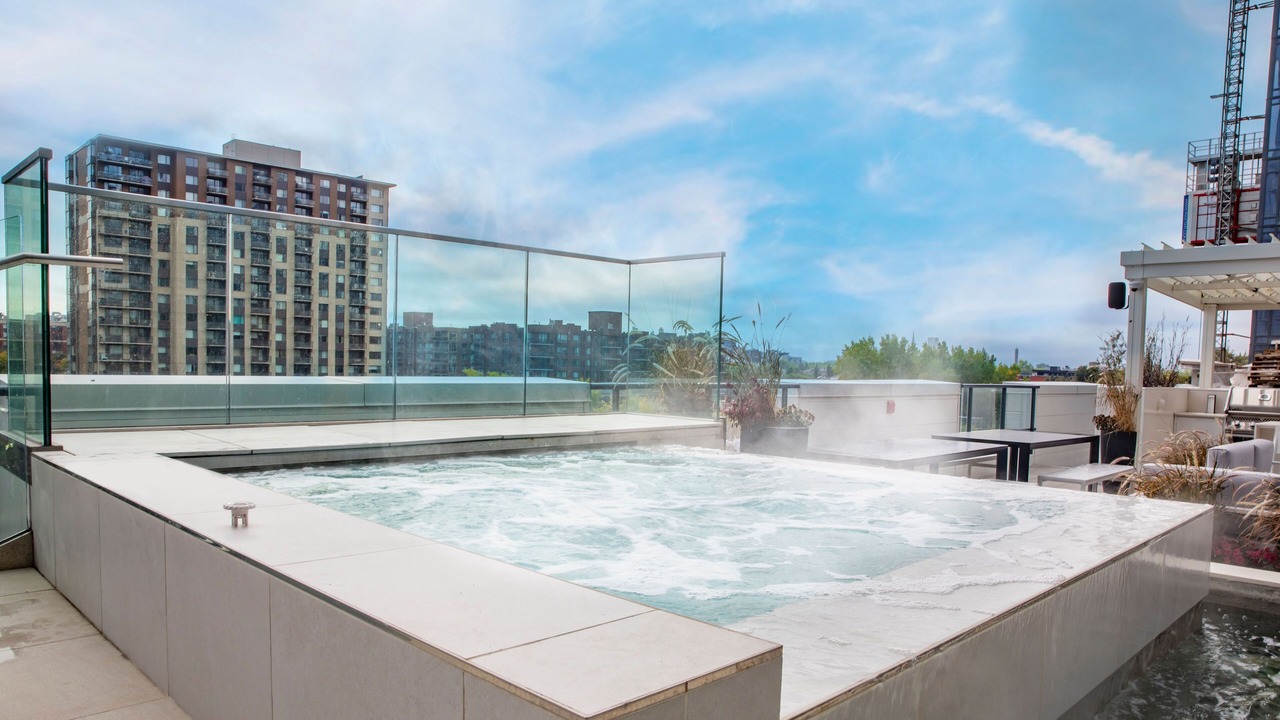 Photo of Outdoor in Downtown Montreal