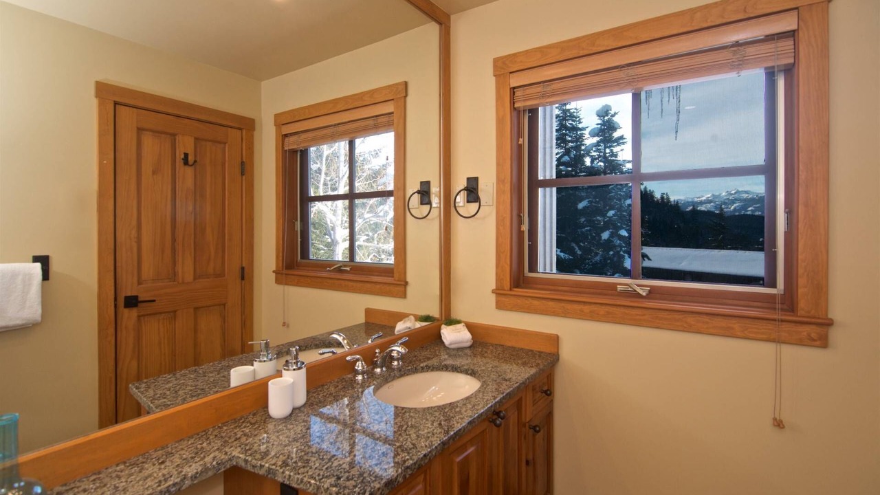 Photo of Bathroom in Nordic Estates