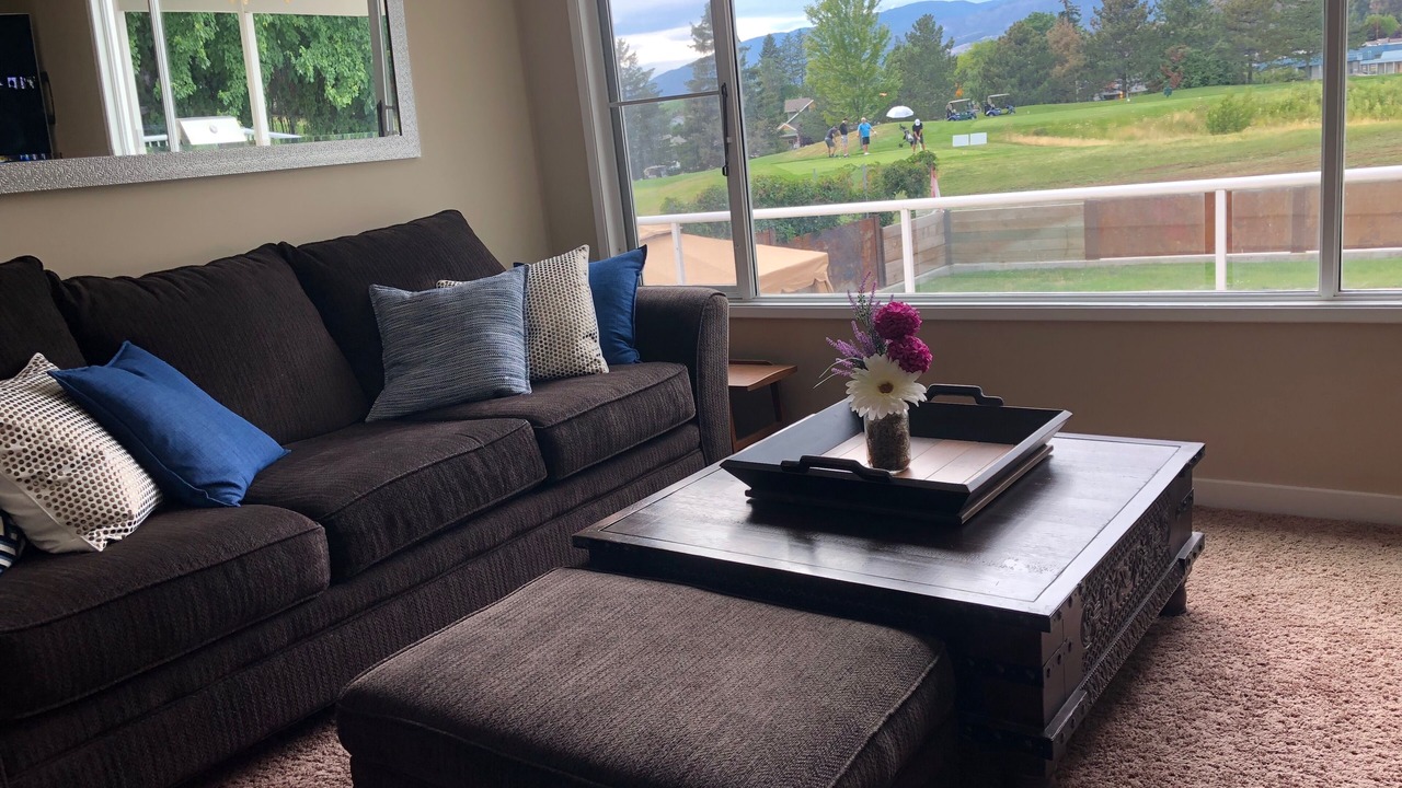 Photo of Livingroom in Central Okanagan