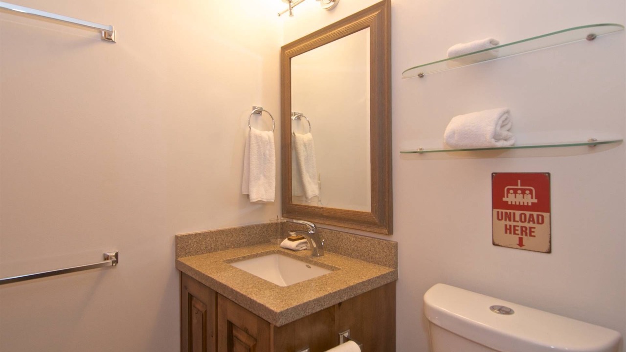 Photo of Bathroom in Whistler Creekside