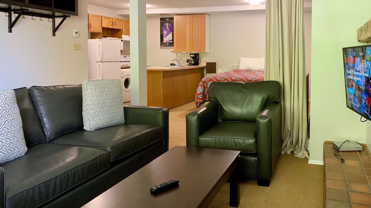 Photo of Bedroom in East Kootenay