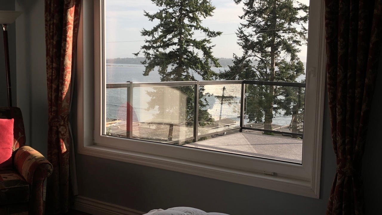 Photo of Bedroom in White Rock