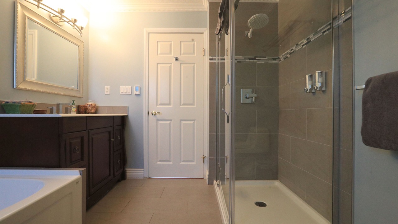 Photo of Bathroom in White Rock