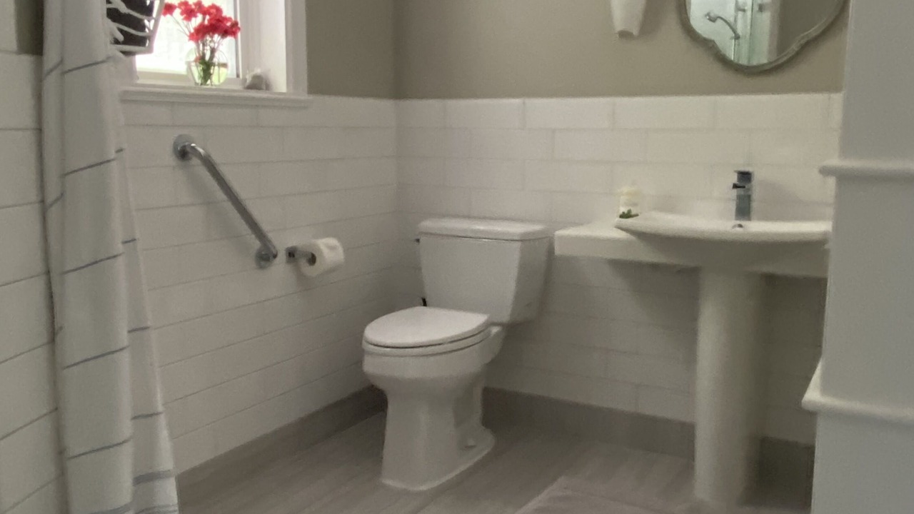 Photo of Bathroom in Otter Point