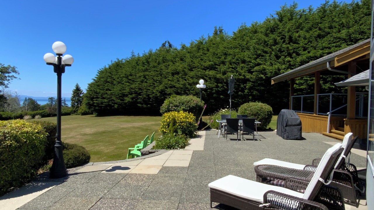 Photo of Patio Balcony in Otter Point