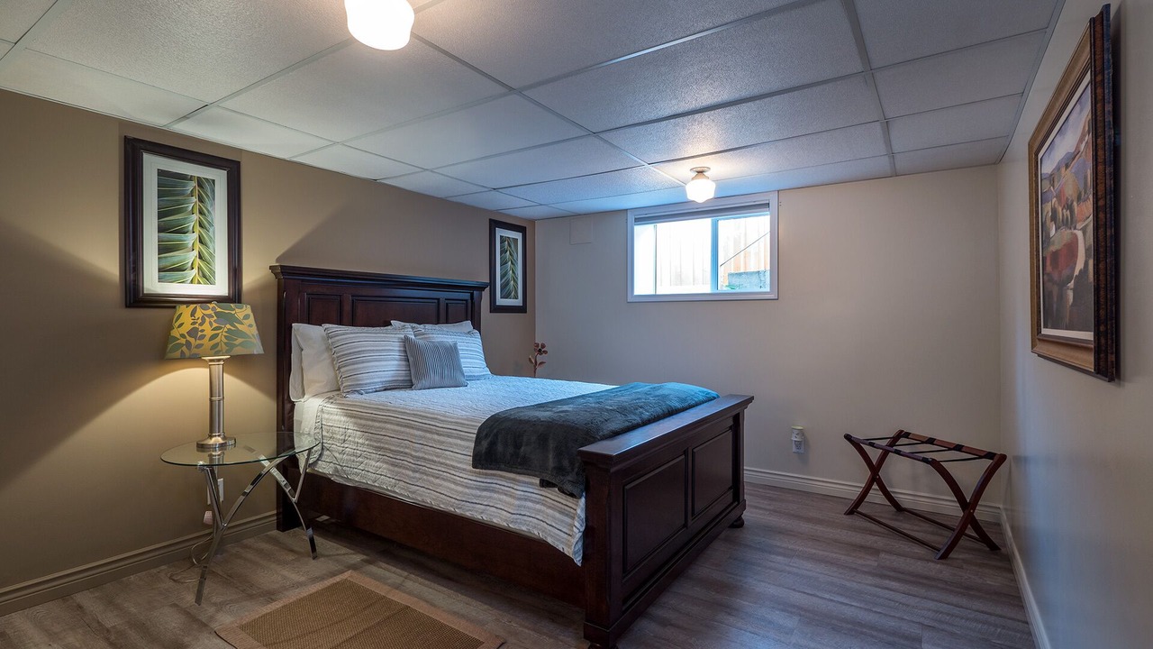 Photo of Bedroom in South Central