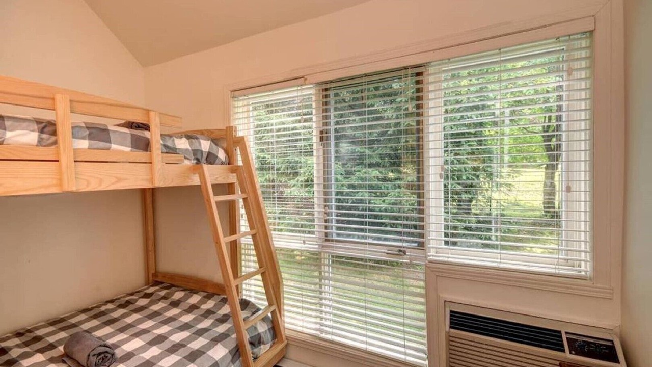 Photo of Bedroom in Mont-Tremblant