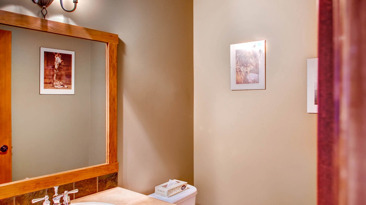 Photo of Bathroom in Snow Pine Estates