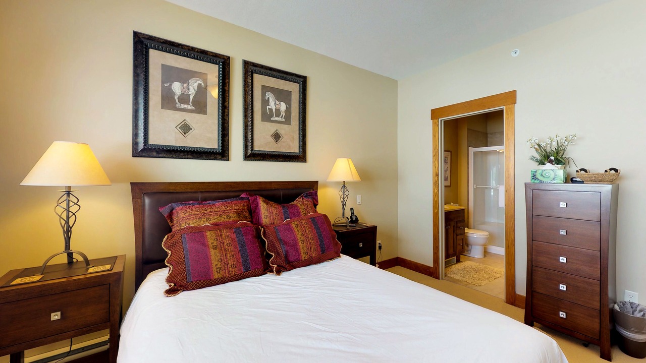 Photo of Bedroom in Snow Pine Estates