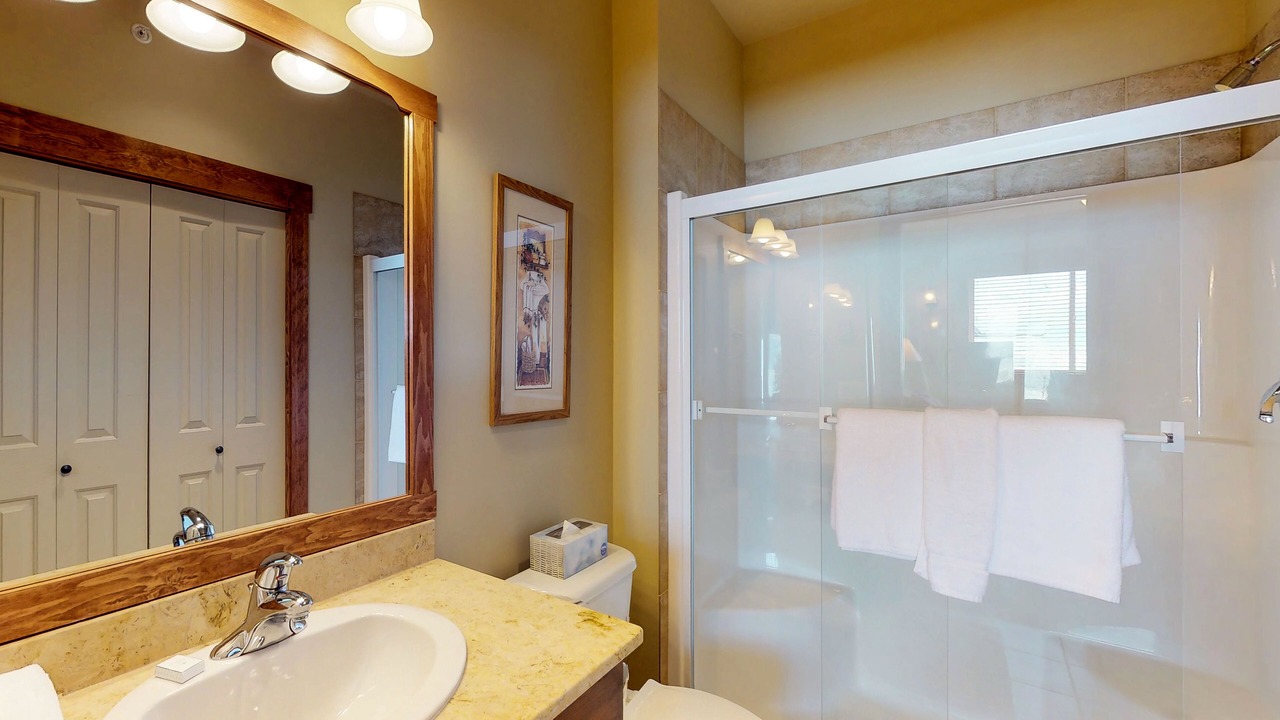 Photo of Bathroom in Snow Pine Estates