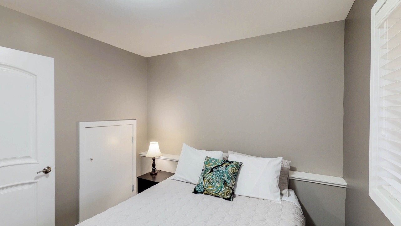 Photo of Bedroom in Christina Lake