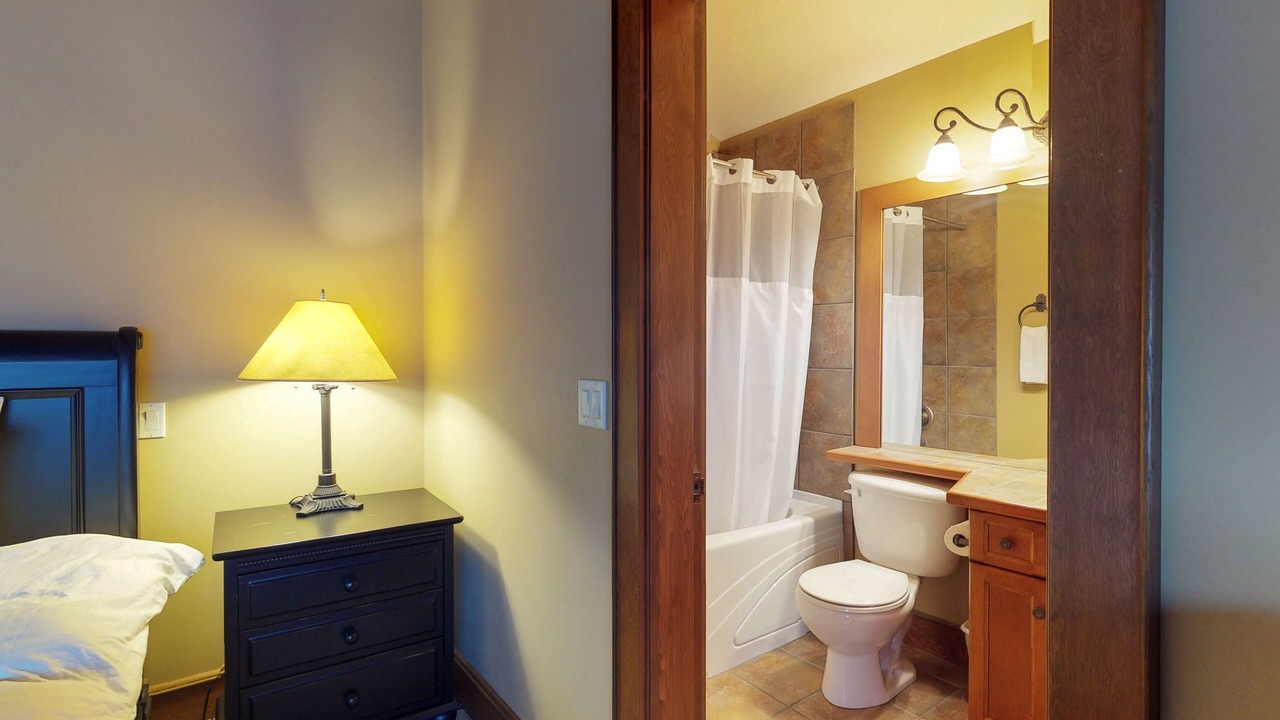 Photo of Bedroom in Big White Ski Resort