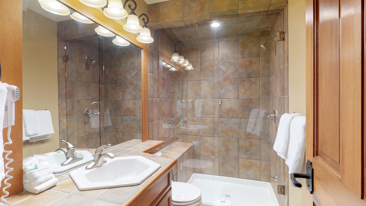 Photo of Bathroom in Big White Ski Resort