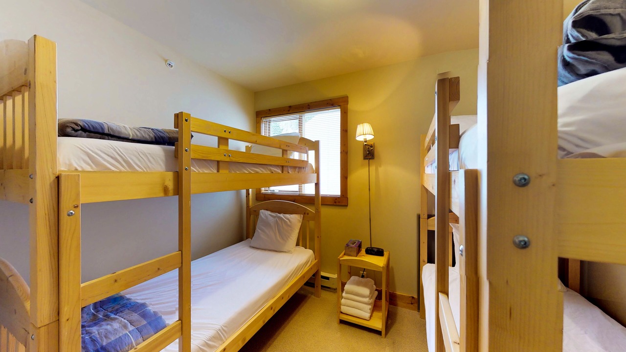 Photo of Bedroom in Snow Pine Estates