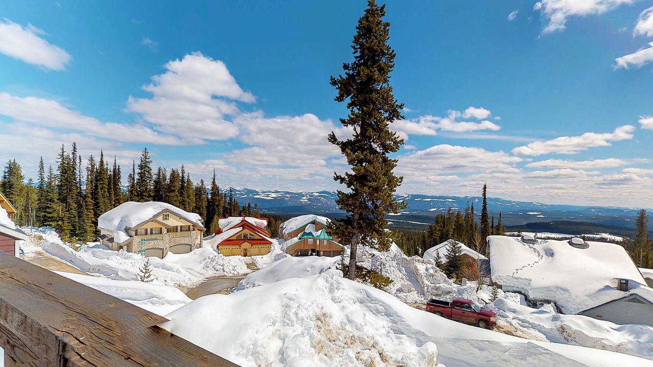 Photo of Others in Snow Pine Estates
