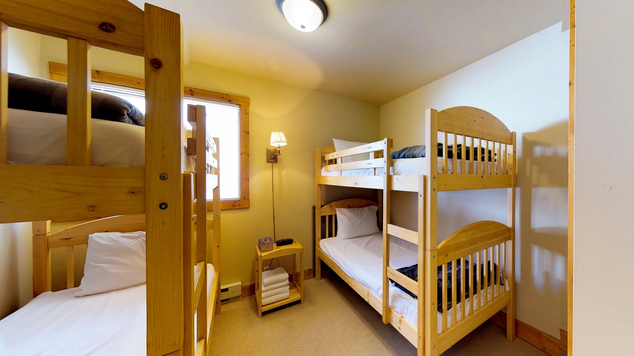 Photo of Bedroom in Snow Pine Estates