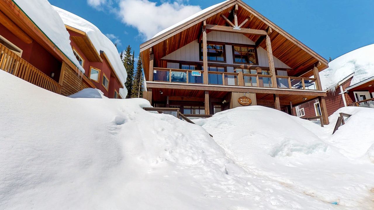 Photo of Outdoor in Snow Pine Estates